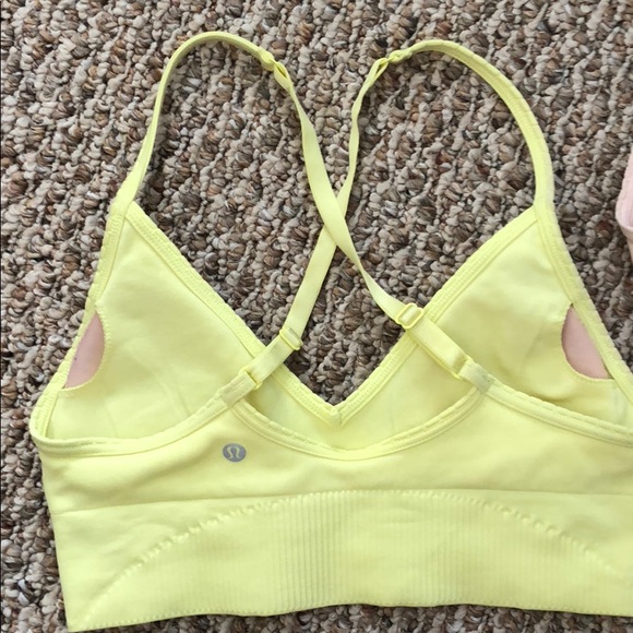 lululemon sz 4 cross back bras - Picture 3 of 5